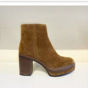 Shanaya leather boots